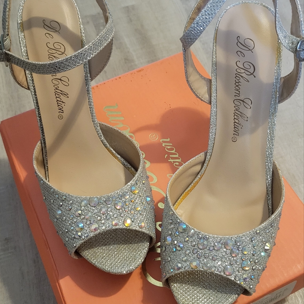 Formal heels